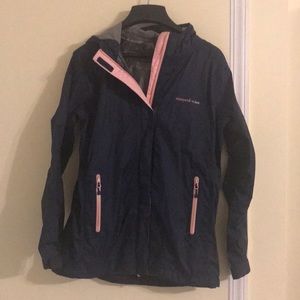 vineyard vines women’s raincoat